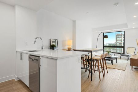 Muze on Rideau | Downtown Ottawa Apartments - Photo 5