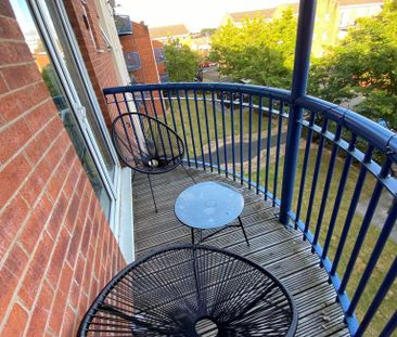 3 bedroom apartment to rent - Photo 1