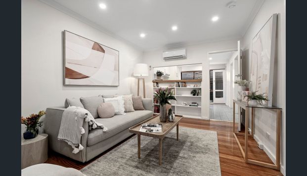 2/43 The Ridge, Blackburn VIC 3130 - House For Rent | Domain - Photo 1