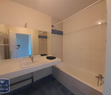Location Appartement 2 pièces 50m² JACOB BELLECOMBETTE 73000 - Photo 5