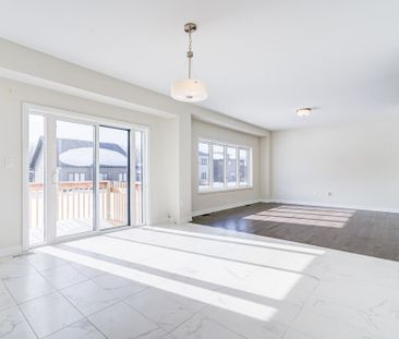 For Lease - 3045 Sandy Acres, Severn, Ontario - Photo 2