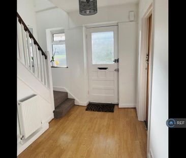 1 bedroom in a house share to rent - Photo 5