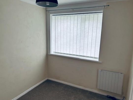 1 bedroom ground floor flat to rent - Photo 1