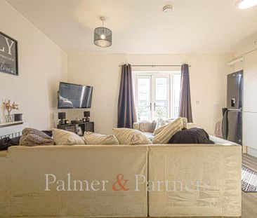 2 bedroom apartment to rent - Photo 3