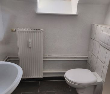 kleine, gemütliche Dachgeschoßwohnung gewünscht? - Foto 5