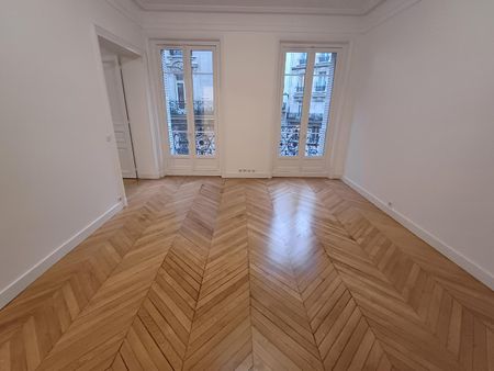 location Appartement F5 DE 149.7m² À PARIS - Photo 5