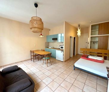 Location Appartement 1 pièce 30m² BORDEAUX 33000 - Photo 1