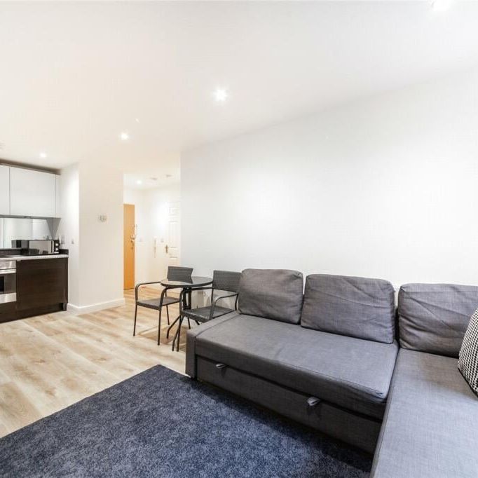 1 Bed Flat, Arboretum Place, IG11 - Photo 1