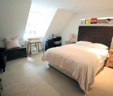 4 bedroom detached house to rent - Photo 6