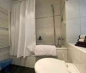 2.5 Zimmer, 70 m², 1. Stock - Photo 5