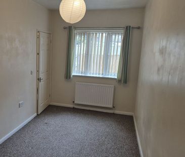 Detached house to rent on - Photo 6