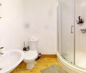 6 bedroom house to rent - Photo 4