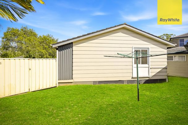 PERFECT HOME FOR THE GROWING FAMILY!!! - Photo 1