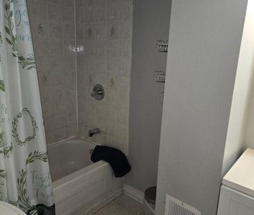 For Lease - 1659 Summergrove (Bsmt) Crescent Unit# APT, Mississauga... - Photo 6