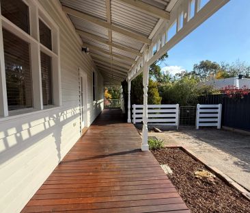 Grand Character Home in the Heart of Harcourt. - Photo 5