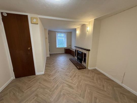 201 Queen Street, Harryville, Ballymena, BT42 2BG - Photo 1