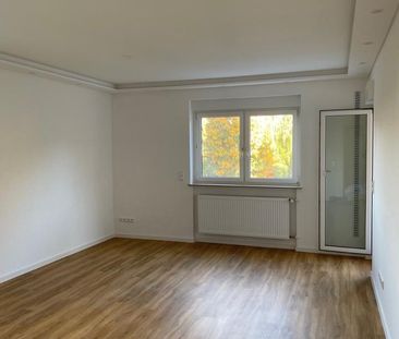 Frisch sanierte, helle 3-Zimmer-Wohnung in Stuttgart-Giebel - Photo 1