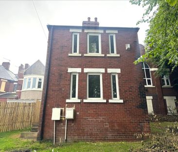 2 bedroom terraced house to rent - Photo 3