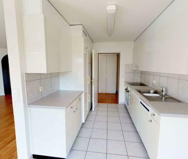 CHARMANTE Dachwohnung - Foto 1