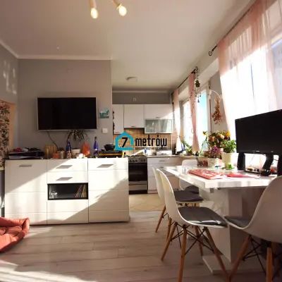 komfortowe, klimatyczne dwupokojowe - ul. Gagarina - Zdjęcie 1