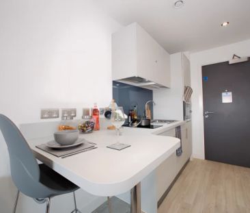 Silver Studio Floor 4-5 - Photo 6