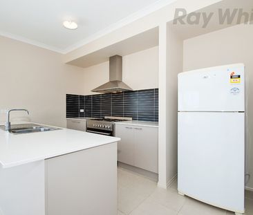 11 Red Box Street, Coburg North VIC 3058 - House For Rent | Domain - Photo 3