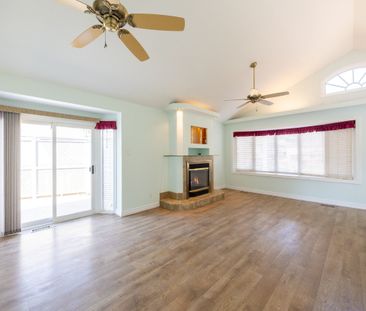 For Lease - 69 Lawson Road Unit# Main, Toronto, Ontario - Photo 2