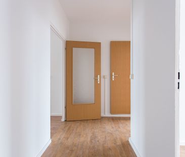 *HELL *FREUNDLICH *BEZAHLBAR - Foto 6