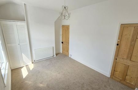 25 Trafalgar Terrace, Scarborough - Photo 4