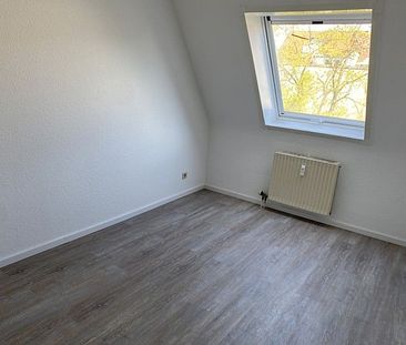 Wohnen im ruhigen Innenhof - Anmietung nur mit Wohnberechtigungsschein! - Foto 3