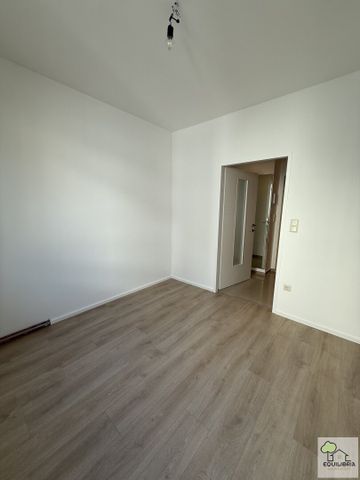 Lichtdurchflutete 4-Zimmer-Wohnung mit Aufzug und Privatstellplatz in Top-Lage - Photo 4