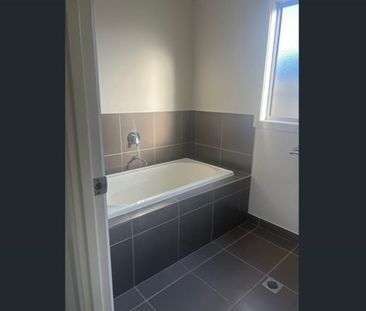 3 Elvina Street, Deeragun - Photo 6