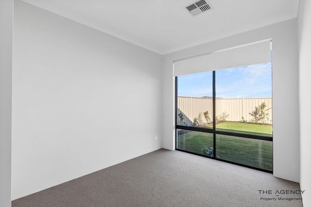 Coastal Living Meets Modern Comfort – Brand New Home in Two Rocks! - Photo 1