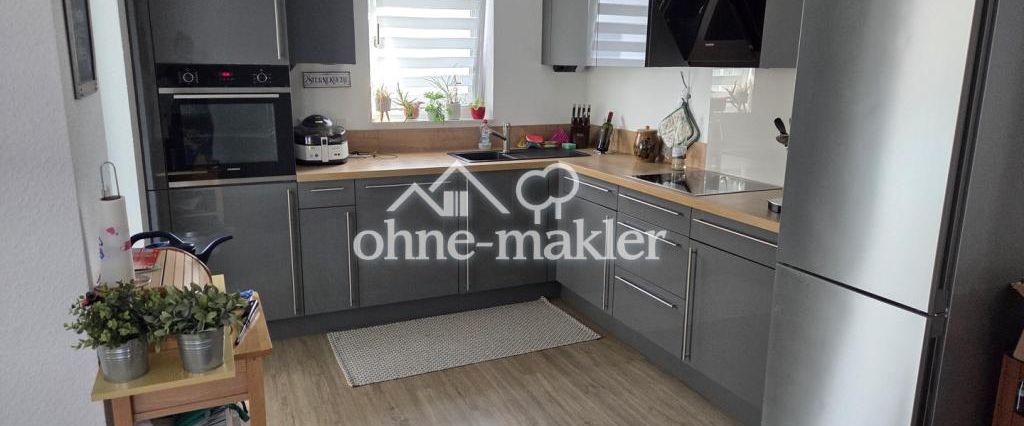 Stilvolle 3-Zimmer Wohnung mit Balkon in Bischofsheim - Photo 1