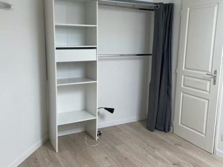 Appartement - 1 pièce - 25 m² - Saint-Étienne - Photo 4