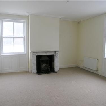5 bedroom house to rent - Photo 1