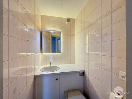 Appartement de 4.5 pièces avec jardin privatif - Photo 4