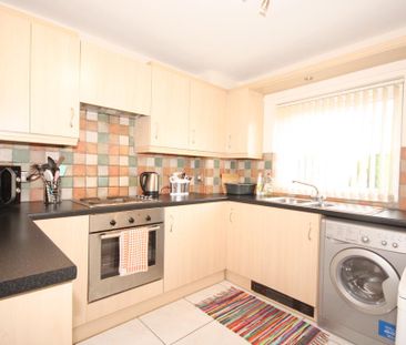 1 bedroom flat to rent - Photo 4