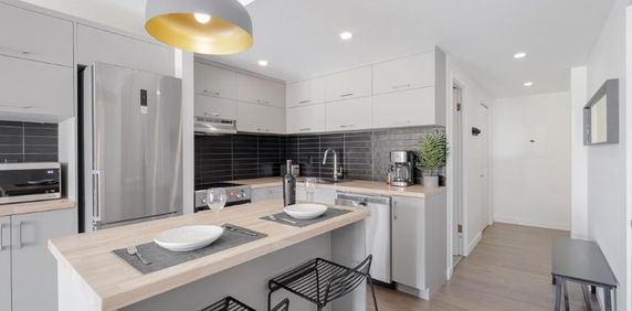 Loft entièrement meublé à louer Sainte-Foy / Sillery février 2026 - Photo 2