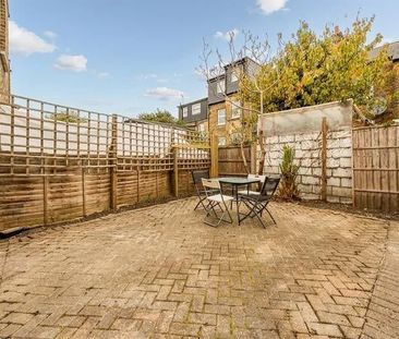 4 Bed Terraced House, Very Near Venetia Road Area, W5 - Photo 4