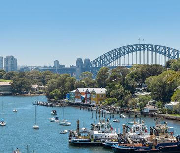 Terrace Style Living with Harbour Bridge Views NY Eve Spectacular -... - Photo 3