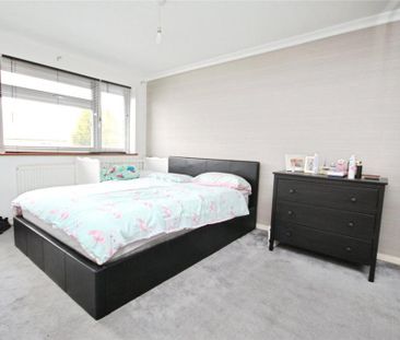 3 bedroom end of terrace house to rent - Photo 6