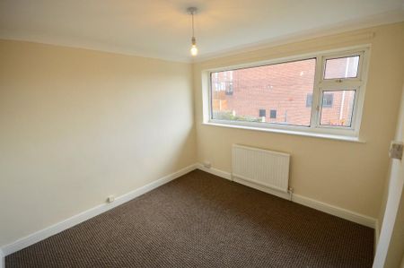 3 bedroom house to rent - Photo 3