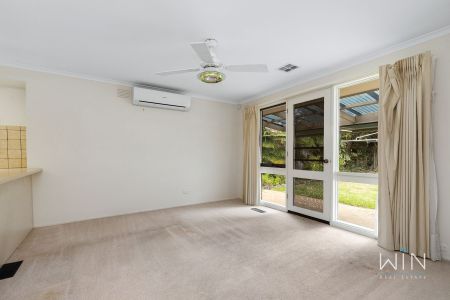 13 Selbourne Way, Mulgrave VIC 3170 - House For Rent | Domain - Photo 4