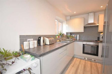 Warwick Close, Neston, CH64 - Photo 2