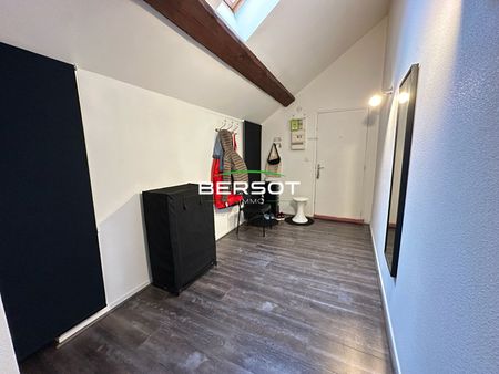 Appartement T2 meublé au coeur du centre ville de Besançon - Photo 5