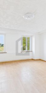 MODERN WITH HISTORICAL CHARM - Photo 3