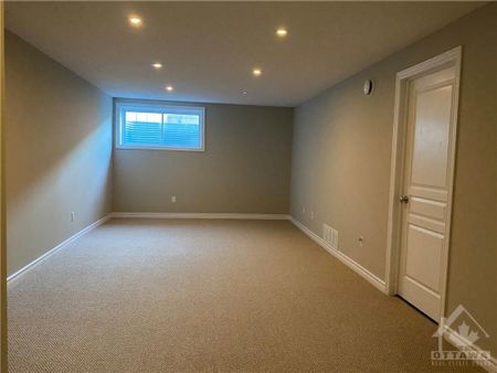 For Lease - 961 COBBLE HILL Drive, Barrhaven, Ontario - Photo 2
