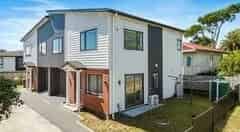 3 Bedroom house - Photo 2