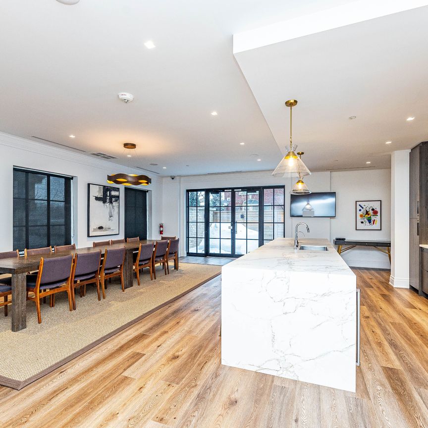 For Lease - 571 Prince Edward Drive Unit# 703, Toronto, Ontario - Photo 1